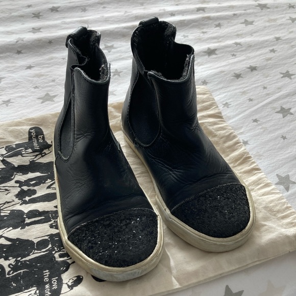 Little Marc Jacob’s Chelsea sneaker boot 26 - Picture 3 of 13